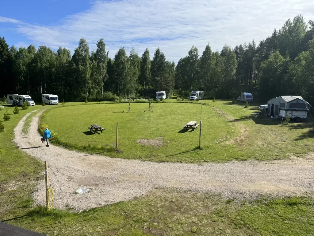 Het kampeerveld